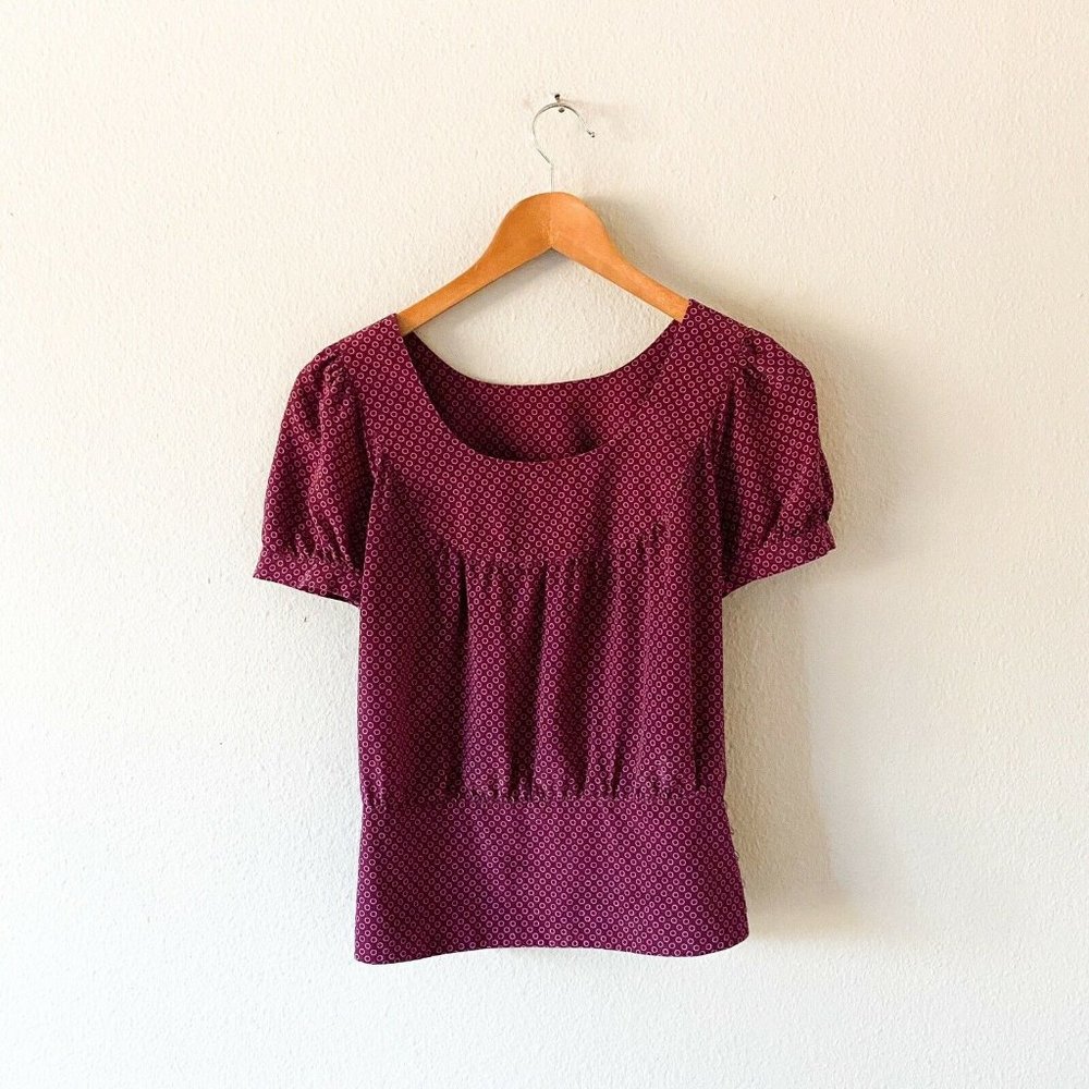 Fossil burgundy polka dot 100% silk blouse faux crystal button detail size M